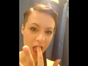 Sasha De Sade e Jenn ...